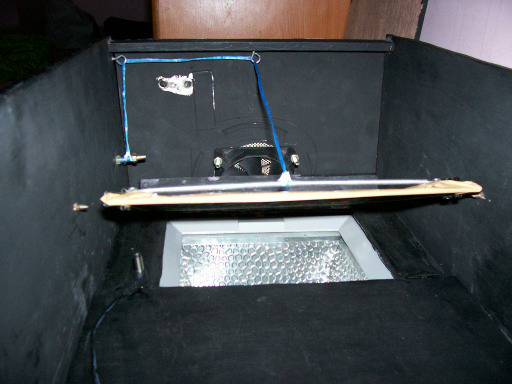13a_mirror_fitting_and_adjustment_mechanism.jpg